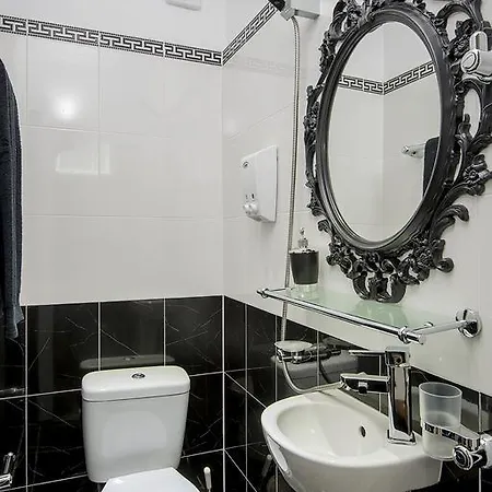 Penthouse Suites Apartment *
