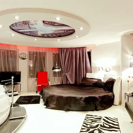 Apartment Penthouse Suites *