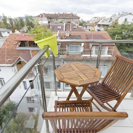 Apartment Penthouse Suites