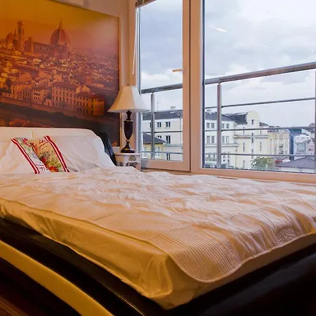 Apartment Penthouse Suites